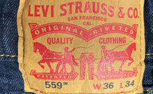 Load image into Gallery viewer, Levi's Mens 559 Dark Blue Mid-Rise Relaxed Fit Straight Jeans Pants Size 36/34
