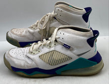 Load image into Gallery viewer, Authentic Nike Mens Jordan Mars 270 White Multicolor Sneaker Shoes 10.5 Damaged
