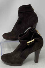 Load image into Gallery viewer, Authentic Tory Burch Womens Melrose Brown Suede Zip-Up Ankle Boots Sz 6M Damaged
