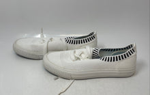 Load image into Gallery viewer, Blowfish Womens Malibu Mazaki White Lace-Up Low Top Sneakers Shoes Size 8
