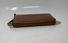 Load image into Gallery viewer, Michael Kors Womens Beige Leather Zip-Around Jet Set Travel Wristlet Wallet
