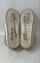 Load image into Gallery viewer, Vintage Havana Womens Maya Beige Lace-Up Low Top Sneaker Shoes Size 8.5

