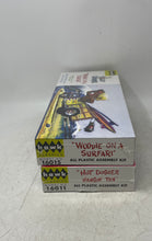 Load image into Gallery viewer, Hawk Silly Surfers Retro 60s Hot Dogger Hangin' Ten Plastic Model Kit Units 2
