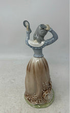 Load image into Gallery viewer, Tengra Elegant Lady Holding A Hand Mirror &amp; Combing Her Hair Porcelain Figurine
