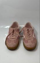 Load image into Gallery viewer, Steve Madden Womens Pink Round Toe Lace-Up Low Top Sneakers Shoes Size 7.5
