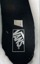 Load image into Gallery viewer, Vans Mens Old Skool White Leather Low Top Lace-Up Sneaker Shoes Size 13
