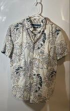 Load image into Gallery viewer, Tua X Perry Ellis Mens Multicolor Tropical Leaf Print Button-Up Shirt Size Small

