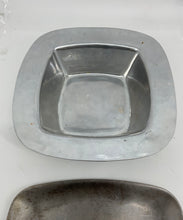 Load image into Gallery viewer, 4 Pcs Silver Plated Gravy Boat Candle Holder And Crumb Tray Items Set
