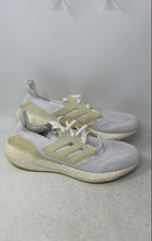 Load image into Gallery viewer, Adidas Mens UltraBoost 22 GX5459 White Lace-Up Running Shoes Size 13 No Insole
