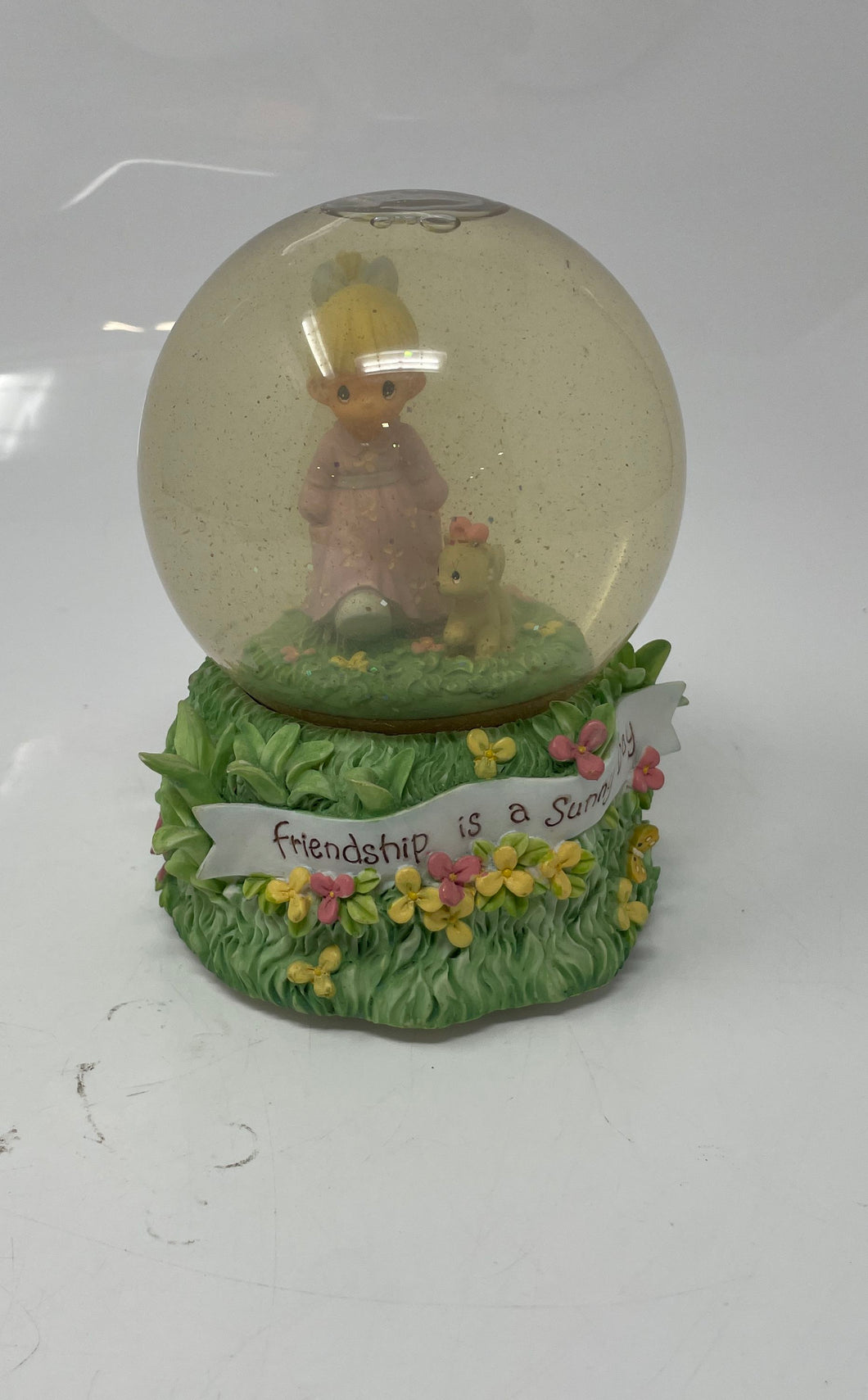 Precious Moments Friendship Is A Sunny Day In The Good Old Summertime Snow Globe