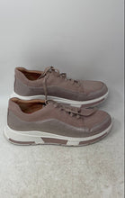Load image into Gallery viewer, FitFlop Womens Freya Rose Gold Leather Round Toe Lace-Up Sneaker Shoes Size 10
