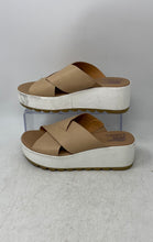 Load image into Gallery viewer, Sorel Womens Cameron Flatform NL4633-246 Beige Slip-On Slide Sandals Size 7.5
