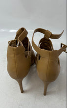 Load image into Gallery viewer, Aldo Womens Beige Leather Open Toe Buckle Gladiator Heels Size 8.5

