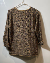 Load image into Gallery viewer, Tahari Womens Brown Animal Print 3/4 Sleeve Crew Neck Pullover Sweater Size L
