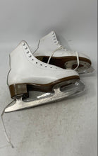 Load image into Gallery viewer, Glacier By Jackson Womens 410 White Leather Lace-Up Figure Ice Skates Size 6
