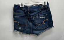 Load image into Gallery viewer, American Eagle Outfitters Womens Blue Denim Stretch Cut-Off Shorts Size 4
