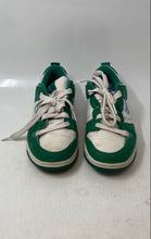 Load image into Gallery viewer, Nike Womens Dunk Low Disrupt 2 DH4402-001 Green White Sneaker Shoes Size 8.5
