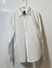 Load image into Gallery viewer, H&amp;M Mens White Long Sleeve Collared Slim Fit Easy Iron Button-Up Shirt Size L
