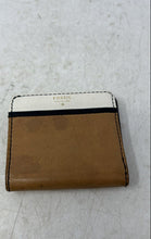 Load image into Gallery viewer, Fossil Mens Brown White Leather Zipper Pocket Lined Bifold Wallet
