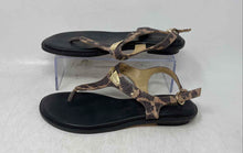 Load image into Gallery viewer, Michael Kors Womens Brown Printed Signature Print Thong Sandals Size 7.5M

