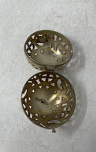Load image into Gallery viewer, International Silver Co. Silverplated Round Decorative Christmas Ornament
