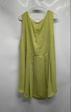 Load image into Gallery viewer, Vince Camuto Womens Lime Green Printed Sleeveless Blouse Top Size 3X
