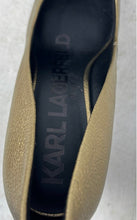 Load image into Gallery viewer, Karl Lagerfeld Paris Womens Royale Gold-Tone Leather Slip-On Pump Heels Size 8M
