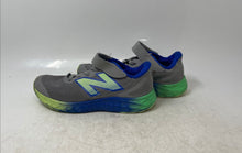 Load image into Gallery viewer, New Balance Boys Fresh Foam Arishi V4 PAARINB4 Gray Green Sneakers Shoes Size 2M
