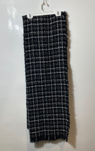 Load image into Gallery viewer, Karl Lagerfeld Paris Womens Black White Plaid Tweed Fringe Edge Rectangle Scarf
