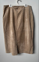 Load image into Gallery viewer, C'est City Womens Beige Suede Front Pockets Midi Straight &amp; Pencil Skirt Size 12
