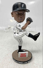 Load image into Gallery viewer, SeatGeek Miami Marlins Dontrelle Willis #35 D-Train Bobblehead With Box
