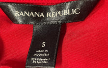 Load image into Gallery viewer, Banana Republic Womens Red Sleeveless Mock Neck Blouse Top Size S
