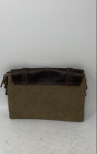 Load image into Gallery viewer, Garuglieri Womens Brown Leather Flap Clutch Handbag
