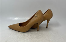 Load image into Gallery viewer, Vizzano Womens Scarpin Beige Croc-Embossed Pointed Toe Slip-On Pump Heels Size 7
