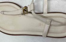 Load image into Gallery viewer, Coach Womens Jessica White Leather Flat Thong Sandals Size 8.5B
