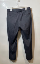 Load image into Gallery viewer, Kenneth Cole Reaction Mens Gray Flat Front Slash Pockets Dress Pants Size 32X30
