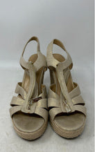 Load image into Gallery viewer, Michael Kors Womens Berkley Gold &amp; Beige Zip Wedge Espadrille Sandals Size 10M
