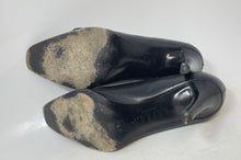 Load image into Gallery viewer, Lauren Ralph Lauren Womens Zandra Black Leather Slip-On Pump Heels Size 9B
