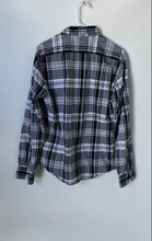 Load image into Gallery viewer, Express Mens Gray Black Plaid Cotton Collared Button-Up Shirt Size Medium
