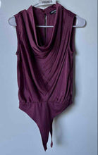 Load image into Gallery viewer, Steve Madden Womens Wine Sleeveless Cowl Neck One-Piece Bodysuit Size XS
