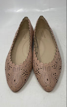Load image into Gallery viewer, Cole Haan Womens Beige Leather Almond Toe Slip-On Ballet Flats Size 8B
