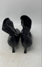 Load image into Gallery viewer, Naturalizer Womens Tribute Black Pointed Toe Side Zip Slouchy Ankle Booties 8W
