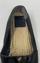 Load image into Gallery viewer, Authentic Tory Burch Womens Poppy Black Espadrille Flats Size 10.5M Damaged Worn

