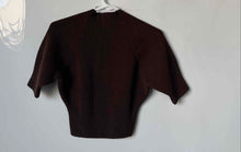 Load image into Gallery viewer, Zara Womens Brown Ribbed Raglan Short Sleeve Cropped Sweater Size Small
