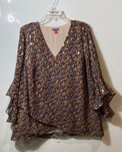 Load image into Gallery viewer, Vince Camuto Womens Brown Abstract Print 3/4 Sleeve V-Neck Blouse Top Size 1X
