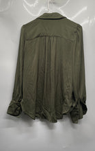 Load image into Gallery viewer, Banana Republic Womens Green Long Sleeve Blouse Top Size Medium
