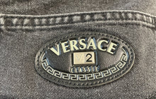 Load image into Gallery viewer, Authentic Versace V2 Mens Black Denim Straight Leg Jeans Size EUR 36 Stained
