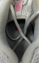Load image into Gallery viewer, K-Swiss Womens Tubes 200 White Pink Low Top Lace-Up Sneaker Shoes Size 8
