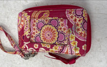 Load image into Gallery viewer, Vera Bradley Womens Red Floral Print Designer Small Accordion Zip-Around Wallet
