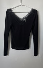 Load image into Gallery viewer, H&amp;M Womens Black Lace Trim V-Neck Long Sleeve Pullover Blouse Top Size Small
